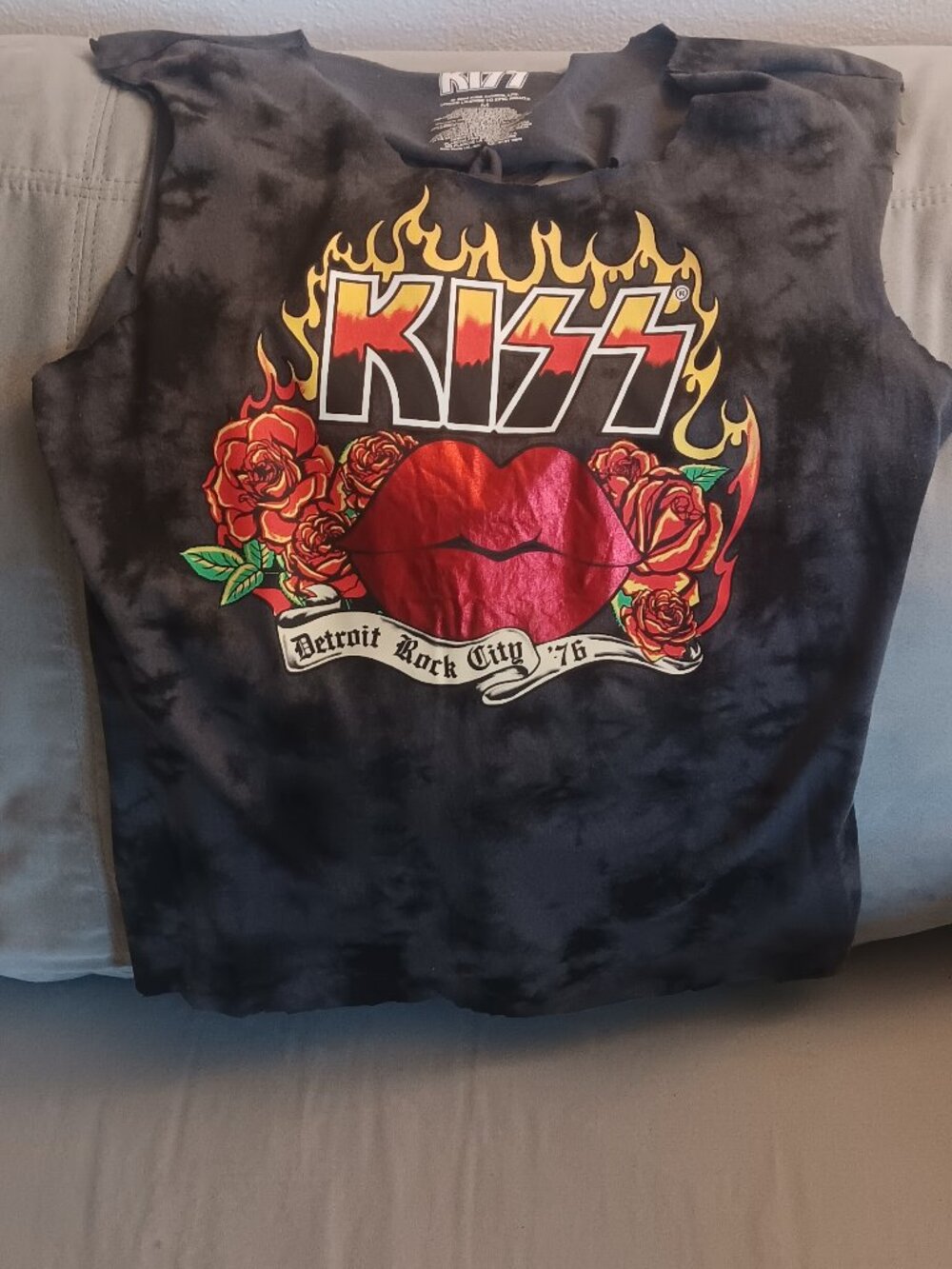 Kiss T-shirt, style cut weave, sleeveless, Detroit Rock City 76 , Size (M)